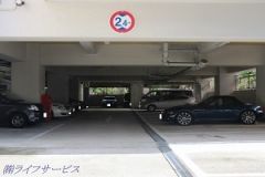 敷地内駐車場