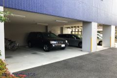 敷地内駐車場