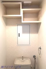 トイレに上部収納有
