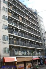 大阪メトロ御堂筋線「新大阪」駅徒歩３分